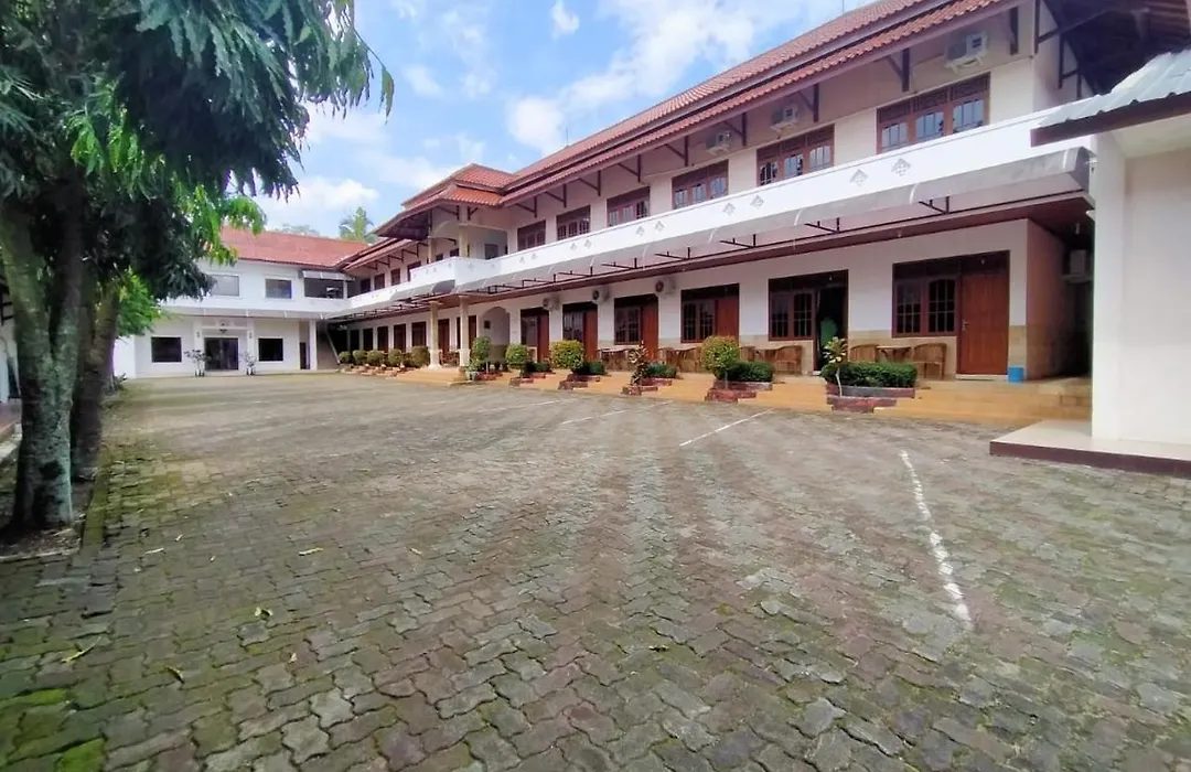 Grand Mutiara Hotel Puncak-1